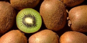 تایبەتمەندییەکی خواردنی کیوی لە ڕووی تەندرووستییەوە بزانە