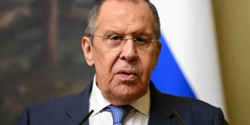 لاوڕۆڤ: ئێران ئابورییەکی بەهێزی هەیە