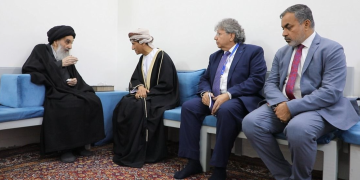 نێردەی تایبەتی نەتەوە یەکگرتووەکان لە گەڵ ئایەتوڵڵا سیستانی کۆبووە