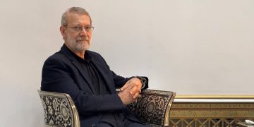 لاریجانی: ئەگەر ئەمریکا دژی چەکی ناوەکییە، با مەرجەکانی ئێران قبووڵ بکات