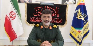 بە هۆی کەوتنەخوارەوەی فڕۆکەوە فەرماندەیەکی سوپای پاسداران شەهید بوو