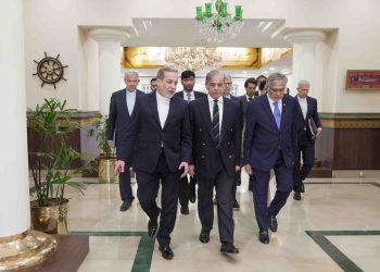 عێراقچی: پەیوەندییەکی نزیک لە نێوان گرووپە تیرۆریستییەکانی ناوچەکە و ڕژێمی زایۆنیستیدا هەیە