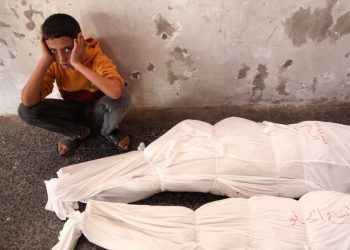 ڕژێمی زایۆنیستی بە شەهیدکردنی پەیامنێران، کۆمەڵکوژی غەززە پەردەپۆش دەکات