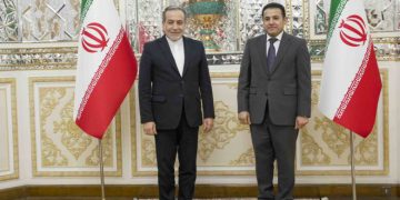 ئەعرەجی لە گەڵ عێراقچی لە تاران کۆبووە