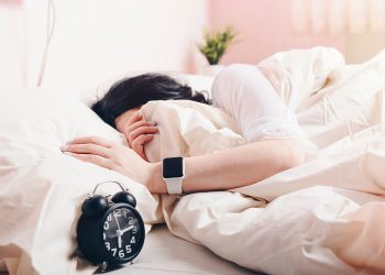 ئایا زۆر خەوتن زیانی هەیە؟