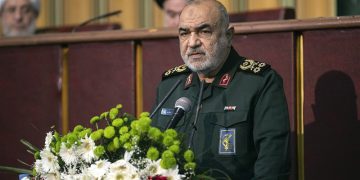 فەرماندەی سوپای پاسداران: زایۆنیستەکان لە سوریا دەنێژرێن