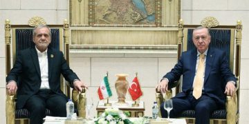 پزیشکیان بۆ ئەردۆغان: یەکپارچەیی خاکی سوریا دەبێت پارێزراو بێت