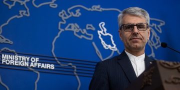 هەواڵی چۆڵکردنی باڵیۆزخانەی ئێران لە دیمەشق بەدرۆخرایەوە