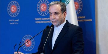 عێراقچی بۆ تاوتوێکردنی دۆخی سوریا سەردانی ڕووسیا دەکات