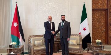 وەزیری دەرەوەی ئەردەن لە گەڵ جۆلانی کۆبووە