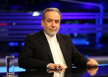 عێراقچی: سوپای سوریا بە شەڕێکی دەروونی گیرا نەک شەڕێکی ڕاستەقینە لە مەیداندا