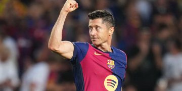 پەردەلادان لە سەر ڕووخساری زۆر بەهێزی لیڤاندۆڤسکی!