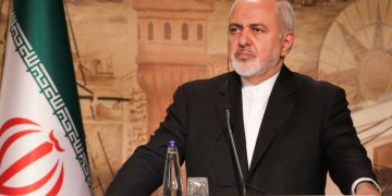 زەریف: بە بێ ئێران هیچ کێشەیەک لە ناوچەکەدا چارەسەر ناکرێت