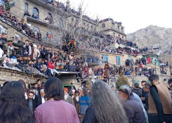 گەشتێک بە ناوی زەماوەندی پیرشالیاردا