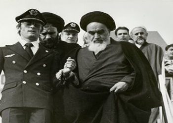 46 ساڵ بەر لە ئێستا ئیمام خومەینی (رە) بۆ خاکی پاکی ئێران گەڕایەوە