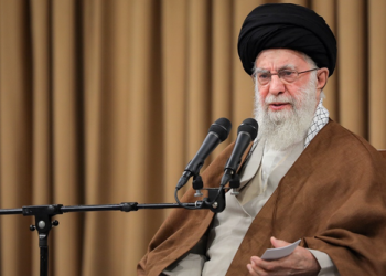 حەزرەتی ئایەتوڵڵا خامنەیی: ستراتیژی هەمیشەیی شەهید سولەیمانی زیندووکردنەوەی بەرەی خۆڕاگری بوو