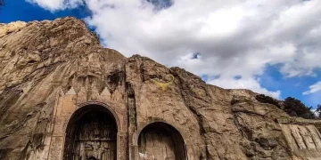 پەرە بە پەیوەندییە گەشتیارییەکانی ڕۆژئاوای ئێران و هەرێمی کوردستان دەدرێت