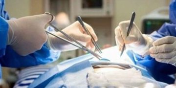 نەشتەرگەری مێشکی کۆرپەلە لە ناو منداڵدان بۆ یەکەمجار لە ئێران