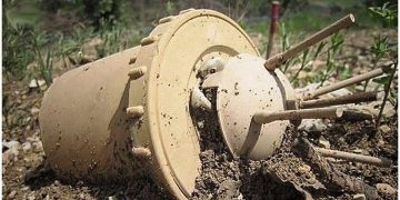 لە قەزایەکی کرماشان دوو کەس بە هۆی تەقینەوەی مینەوە بریندار بوون