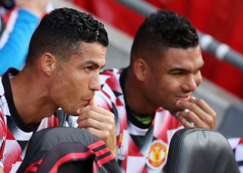 ڕۆناڵدۆ داوای کڕینی کاسیمیرۆ لە بەرپرسانی یانەی نەسر دەکات