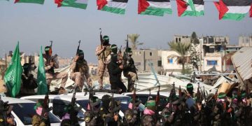 حەماس: هیچ مەرجێک بۆ داماڵینی چەک یان دەرچوون لە غەززە قبووڵ ناکەین