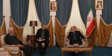 سەرۆکی حەشدی شەعبی لە گەڵ سکرتێری ئەنجومەنی باڵای ئاسایشی نیشتمانیی ئێران کۆبووە