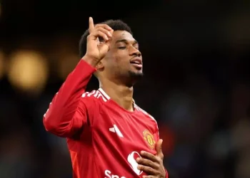 کاردانەوەی ئاماد دیالۆ بەرامبەر بە پێکانەکەی