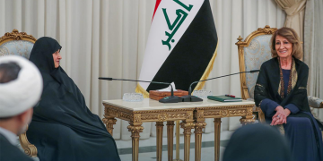 هاوسەری شەهید ڕەئیسی لە گەڵ شاناز ئیبراهیم ئەحمەد کۆبووە