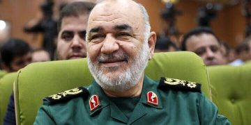 سەلامی: هەر هێرشێکی سەر دامەزراوە ناوەکییەکانی ئێران ڕوبەڕوی توندترین وەڵام دەبێتەوە