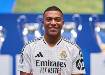 ئمباپێ دەڵێت من سەلماندم کە جیاوازم!