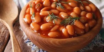 کێشەکانی خواردنی فاسۆلیای نیوە کوڵاو