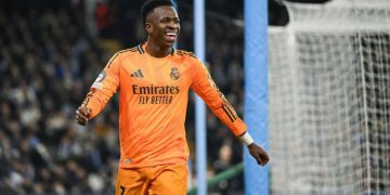 وەڵامێکی سەرنجڕاکێش لە لایەن ڤینیسیۆسەوە بۆ هاندەرانی مانچستەرسیتی