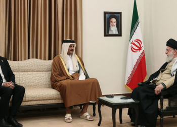 حەزرەتی ئایەتوڵڵا خامنەیی: هیچ جیاوازییەک لە نێوان سەرۆک کۆمارانی ئەمریکادا نییە