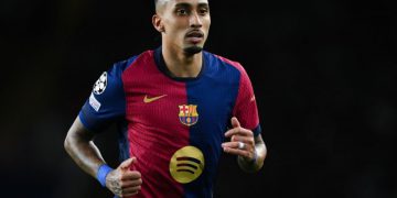 ڕافینیا پێشنیارێک لە بەرژەوەندی هاندەرانی تایبەتی بەرشەلۆنە دەدات