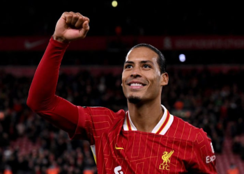 وەڵامی یەکلاکەرەوەی یانەی ڕیاڵ مەدرید بۆ ڕاکێشانی ڤێرجیڵ ڤان دایک