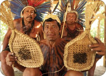 داب و نەریتە سەیرەکان: پێگەی کۆمەڵایەتی لە ڕێگای گازگرتنی مێرولەوە