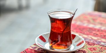 زیانەکانی چای ماوەبەسەرچوو بۆ جەستە