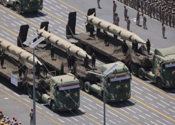 یەمەن: هێزێک پیشانی سەرۆک کۆماری ئەمریکا دەدەین کە قەد نەیبینیبێت