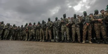 حەماس ڕەتیدەکاتەوە بەڵێنی چەکداماڵینی بە هیچ لایەنێک دابێت