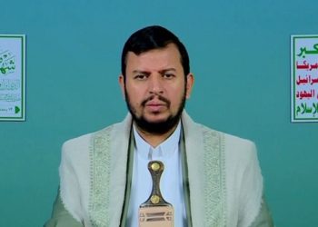 سەرۆکی ئەنساروڵڵای یەمەن: هەر کەشتییەکی ڕژێمی زایۆنیستی بە ئاوەکانی ناوچەکەدا تێپەڕ بێت، دەیکەینە ئامانج