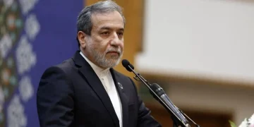 عێراقچی: کۆمەڵگای جیهانی بە چەند ڕێگایەک دەتوانێت هاوکاری گەلی فەڵەستین بکات