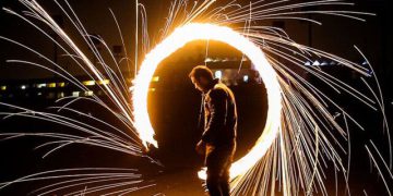 ڕووداوەکانی چوارشەممەسوری لە ئێران: 15 کوژراو و 3276 بریندار