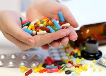 ئەو ڤیتامینانەی که پێویستن له دوای تەمەنی 40 ساڵیدا بخورێن