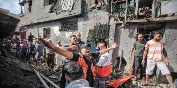 دەستپێکردنەوەی هێرشەکانی ڕژێمی زایۆنیستی بۆ سەر غەززە بە گڵۆپی سەوزی ئەمریکا