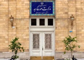 ئێران هۆشداریی دایە ئەمریکا