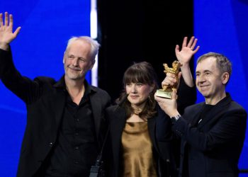 ڕاپۆرتی وێنەیی؛ دابەشکردنی خه‌ڵاته‌کانی حه‌فتا و پێنجه‌مین فێستیڤاڵی نێونه‌ته‌وه‌یی فیلمی “بەرلیناله” 