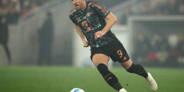 پاڵەوانێتی تیپی بایرن میونشن و هاری کەین نزیکە!