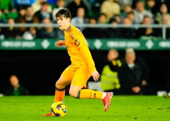 مانەوەی ئەم یاریزانە لە ڕیاڵ مەدرید هیچ سوودێکی نییە!