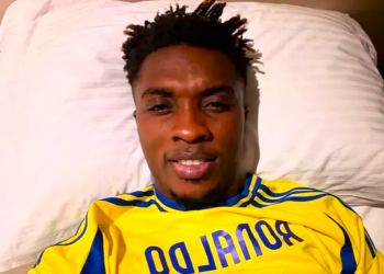 درێسەکەی ڕۆناڵدۆ کێشەی بۆ یاریزانێکی یانەی ئیستقلالی ئێران درووستکرد!