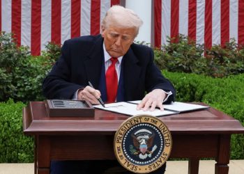 ئەو 10 وڵاتە عەرەبییەی کە لە شەڕە گومرکییەکەی ترەمپ زیاترین کاریگەری وەردەگرن